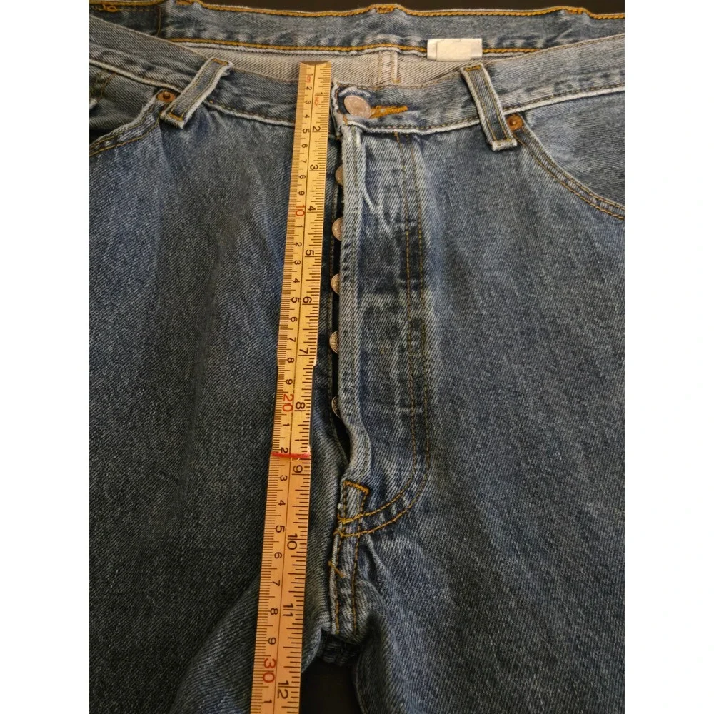 Levi's Men's‎ 38×32 501 Button Fly Jeans Medium Wash Straight Leg
